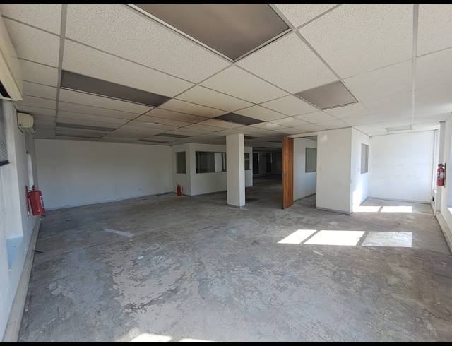 413M² OFFICE TO LET IN CRAIGHALL
